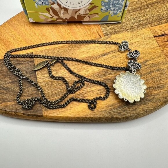 Plunder Design Lee Necklace "Her Mouth Speaks From That Which Fills Her Heart" - Picture 5 of 6